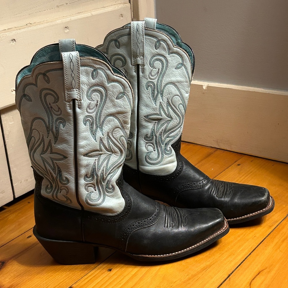Ariat Women’s Western Boots